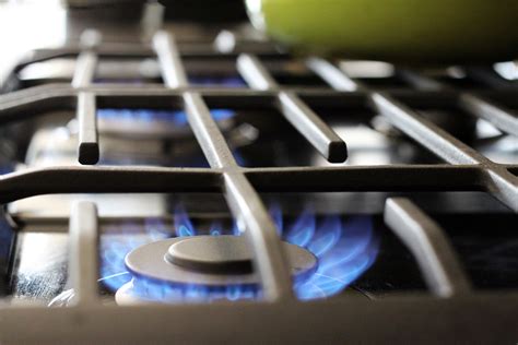 banning gas cooktops